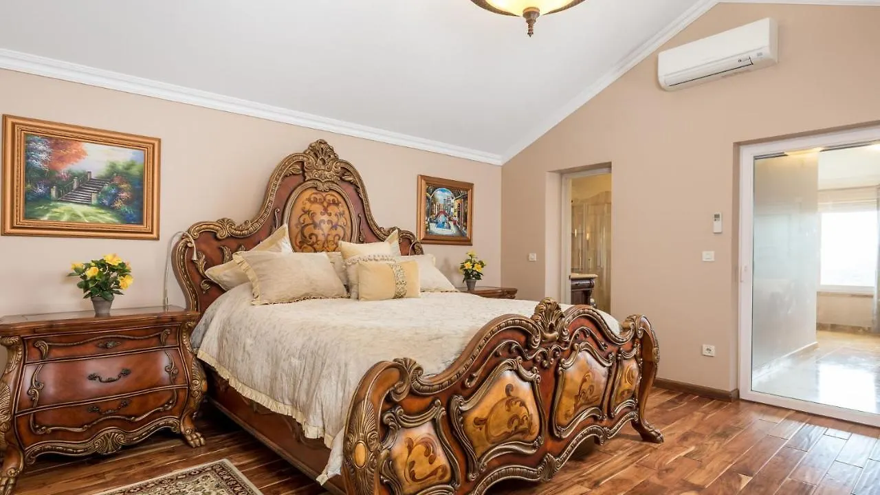 Apartments Villa Bv Opatija Croaţia