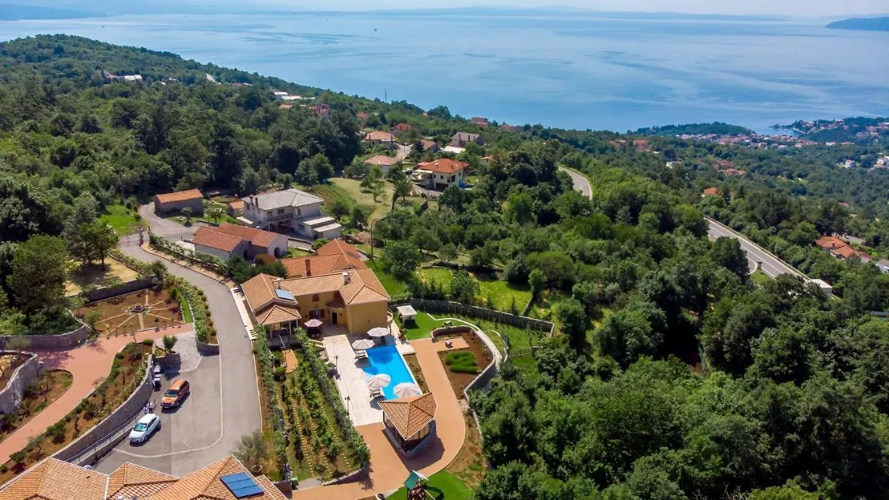 Apartments Villa Bv Opatija 0*,